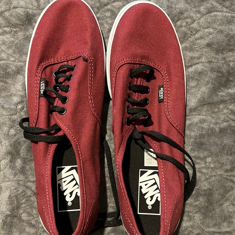 Womens size 9 VANS